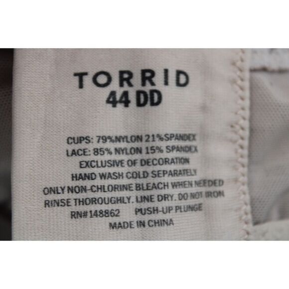 Torrid Bra Push Up Plunge Size 44DD - Picture 8 of 8